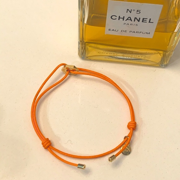 Marc by Marc Jacobs Friendship Bracelet - Gold + Tangerine - Picture 2 of 7